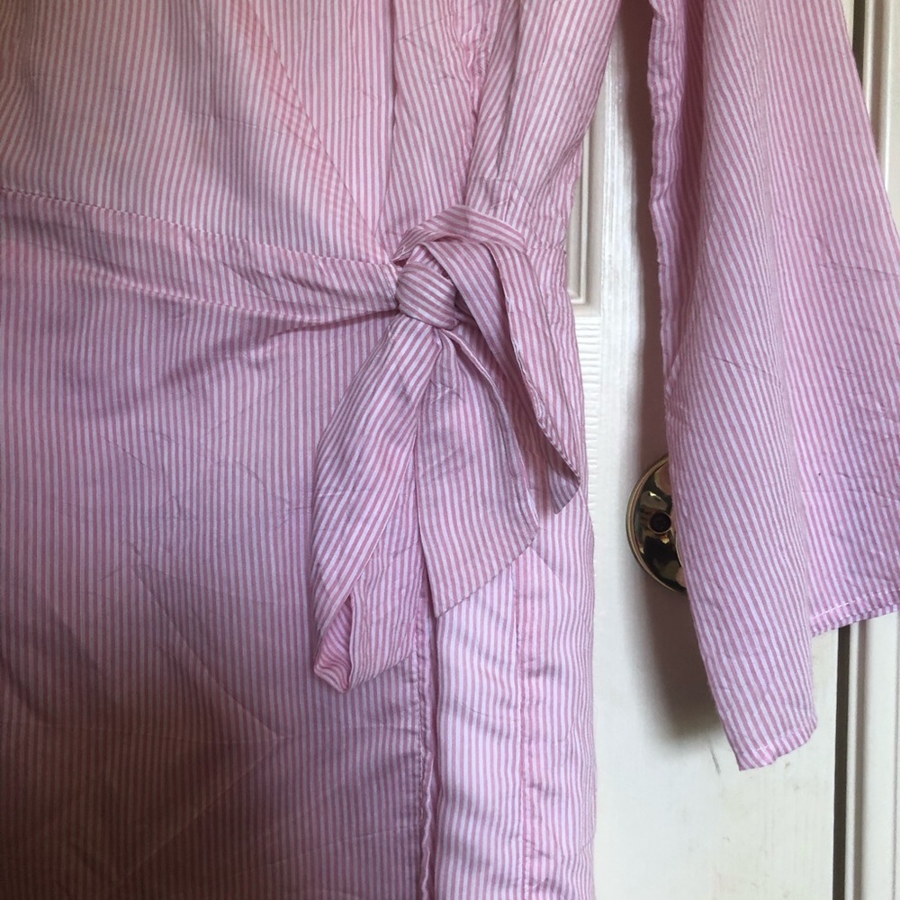 Pink romper - Picture 2 of 2